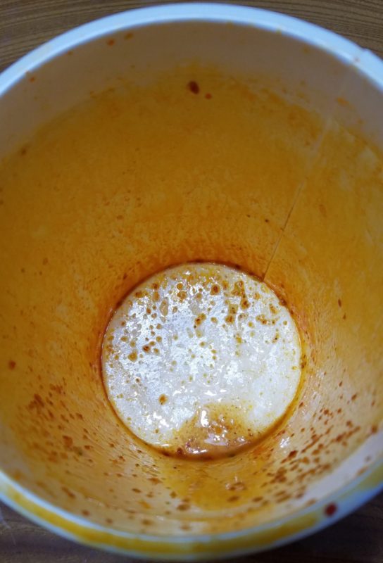 一気に麺を食べてしまいスープも美味しくいただきました。