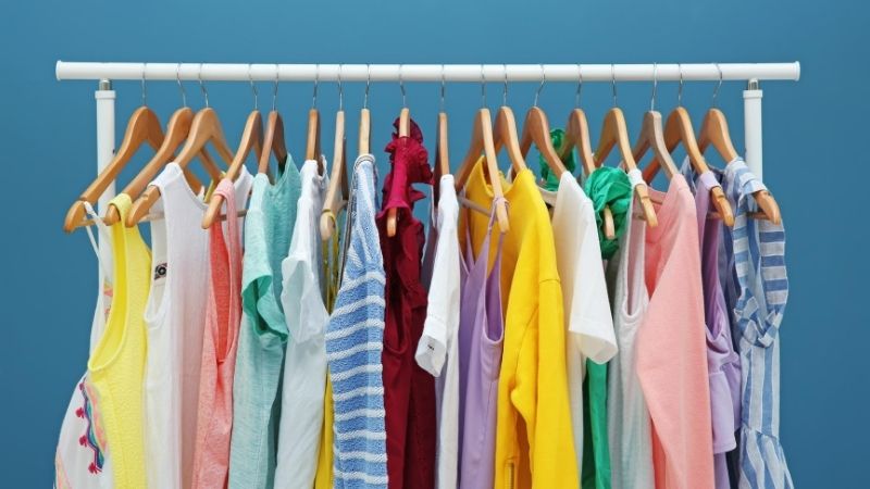 合宿免許の服装で注意したいポイントは?男女別に運転に適した服装を解説